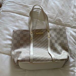 NWOT STEVE MADDEN tote bag